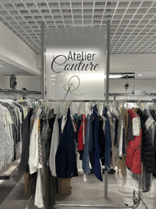 Den Numm vun der Entreprise ass Aqualogia