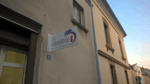 Den Numm vun der Entreprise ass mg pressing